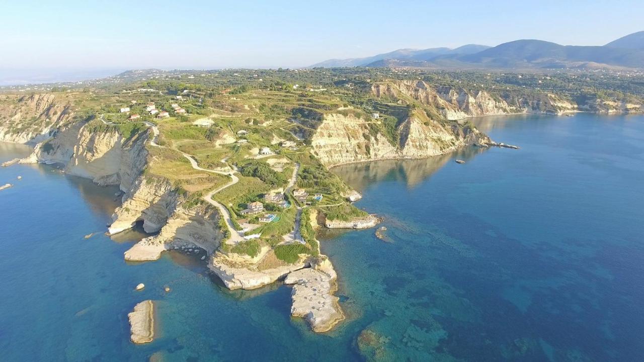 Villa Neptune Livathos  외부 사진