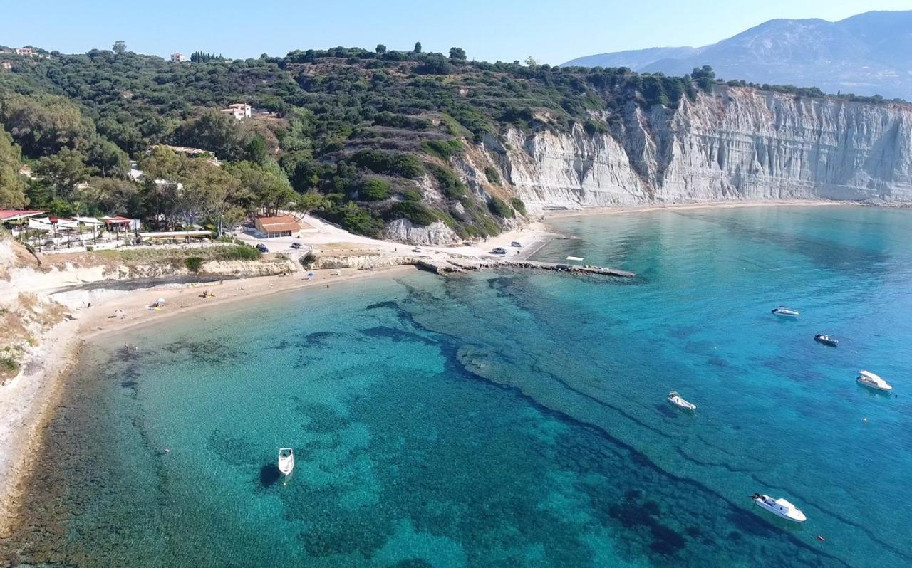 Villa Neptune Livathos  외부 사진