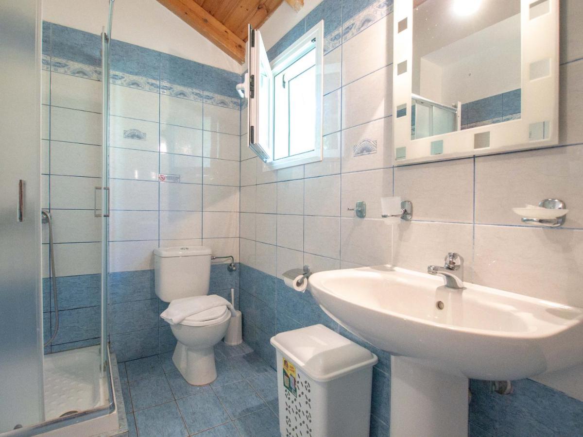 Villa Neptune Livathos  외부 사진